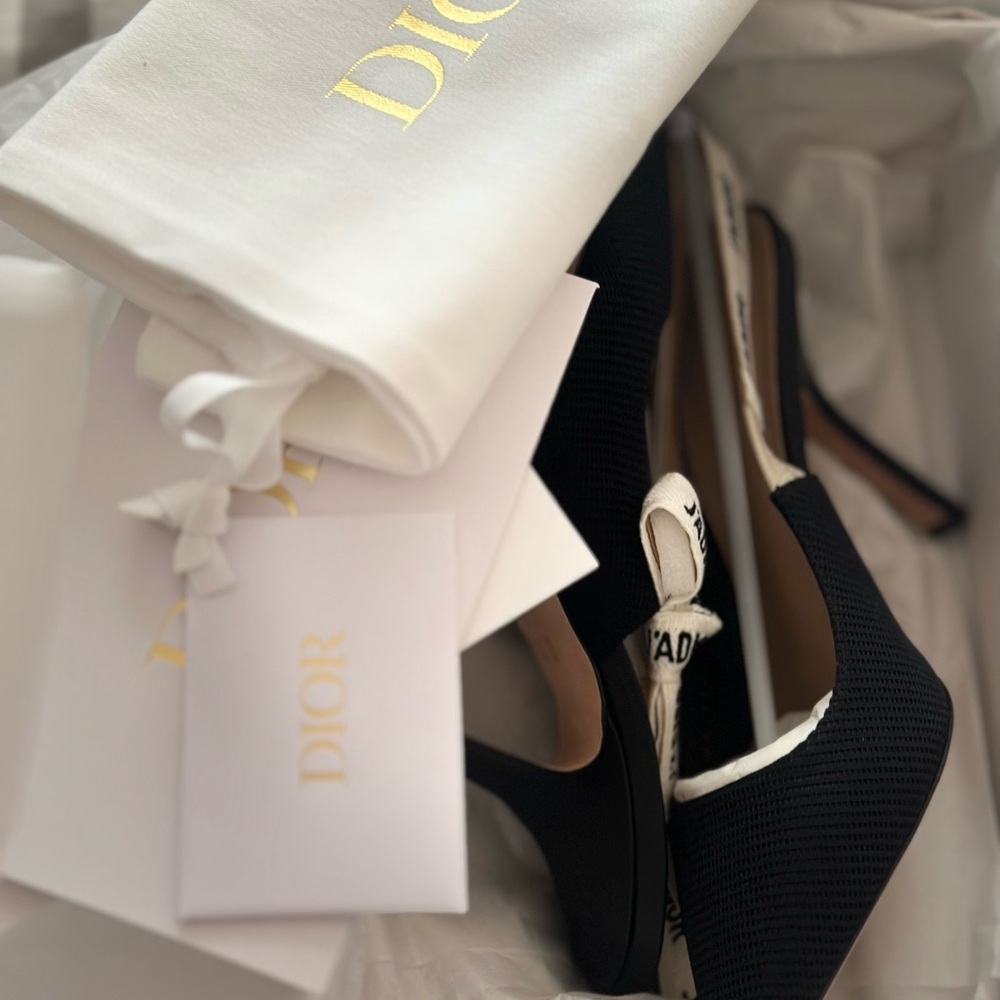 J’ADIORE SLING BACK PUMP - Picture 5 of 5
